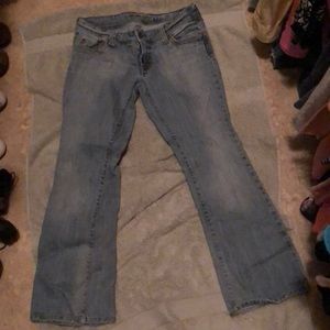American Eagle size 6 short boot cut jeans